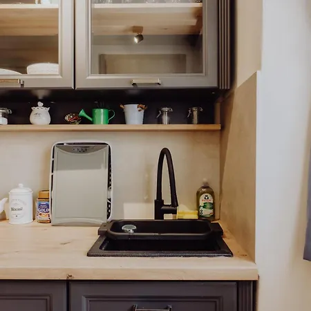 Διαμέρισμα Twenty 5 *